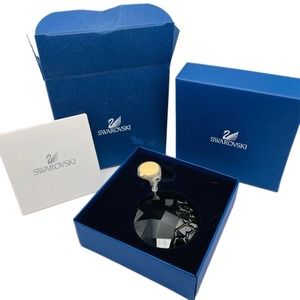 Swarovski 2010 SCS Amber Crystal Earth Ornament Suncatcher #A9100NR000156 w/ Box